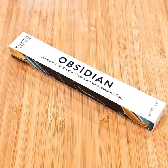 Kaledido Obsidian Waterproof Liquid Eyeliner, Full-size 2g - Picture 2 of 7